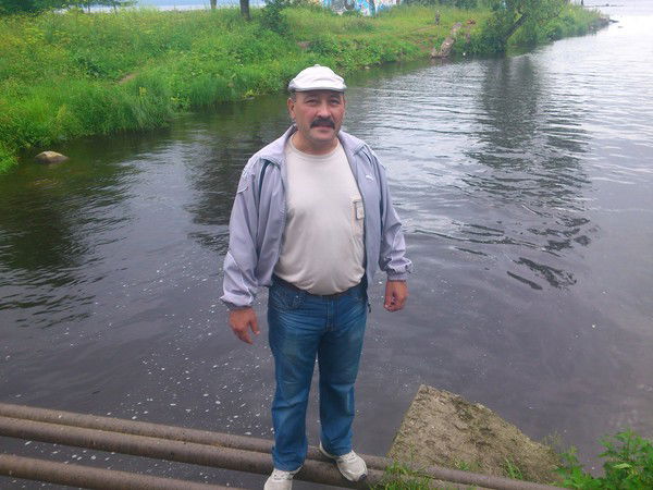 Валера Храбров