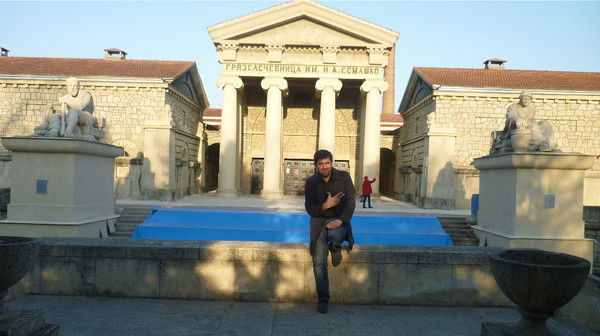 Руслан Ризели