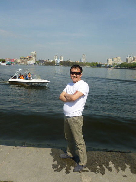 Дамир Макишов