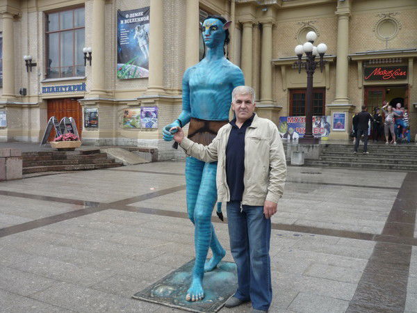 Валера Постников