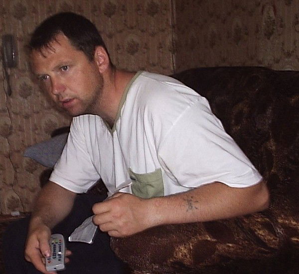 Эдуард Попов