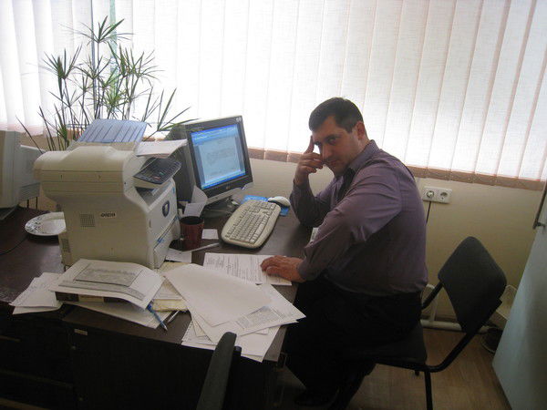 Владислав Перов