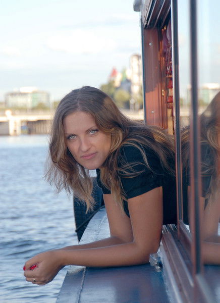 Анна Базанова