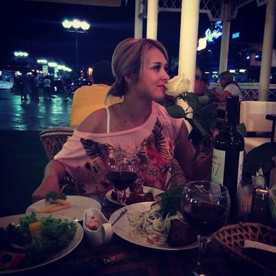 Яна Рогачева