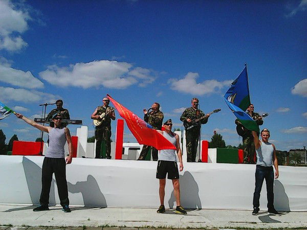 Ни Кто Кроме Нас