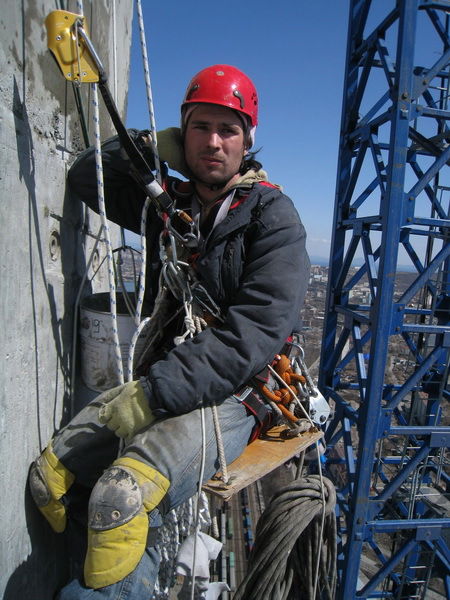 Антон Грисяк