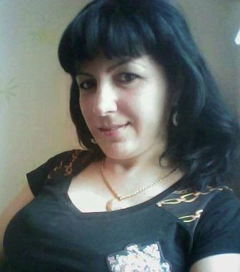 Лена Айарпи