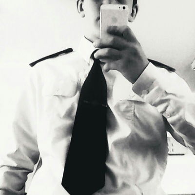 Арсен Гусейнов