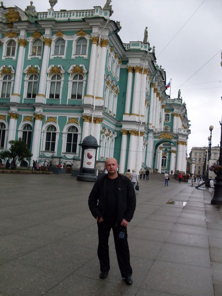 Михаил Стогов