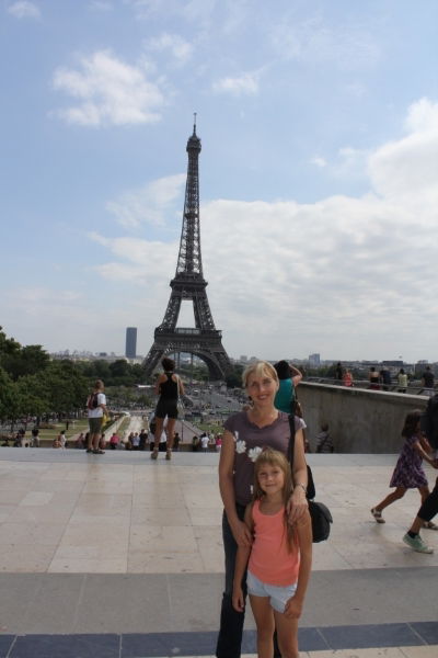 Елена Попова