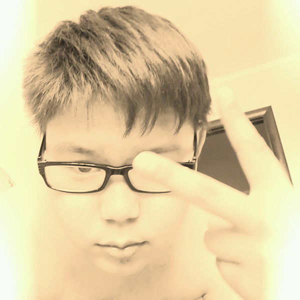 Алишер Sharipov