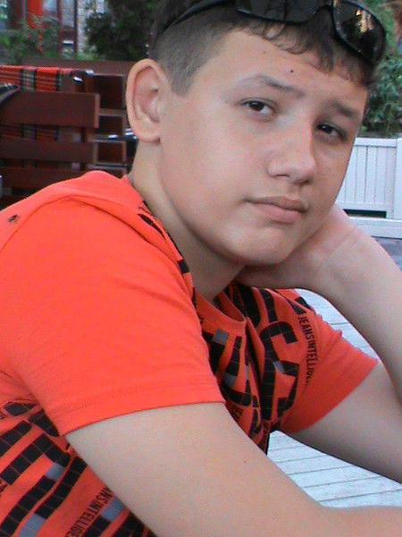 Максим Басурманов