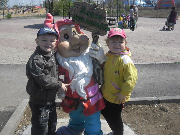 Ксения Сахарова