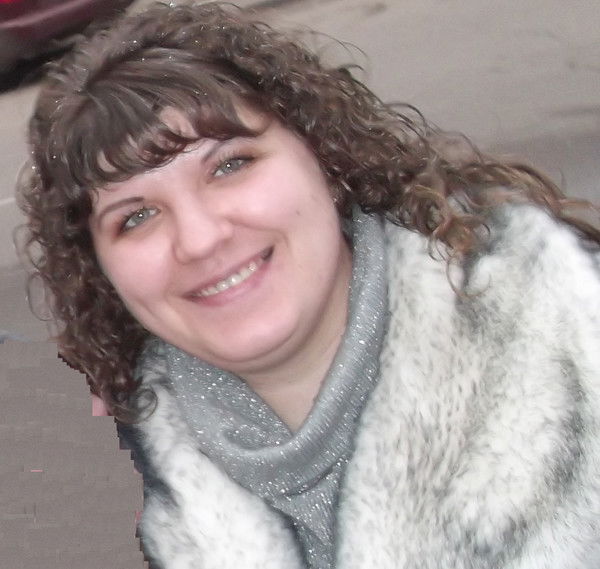 Ксюша Олейник