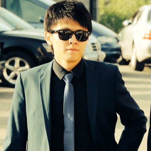 Илим Ражавалиев