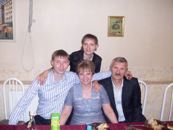 Наталья Зубарь(Горячева)