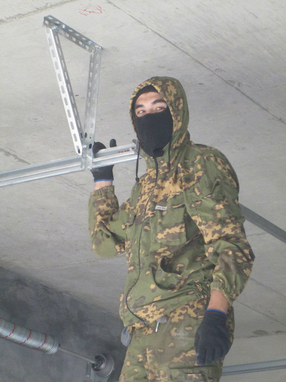 Олег Кыштымов