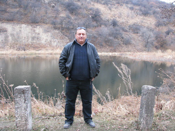 Олег Беззаботин