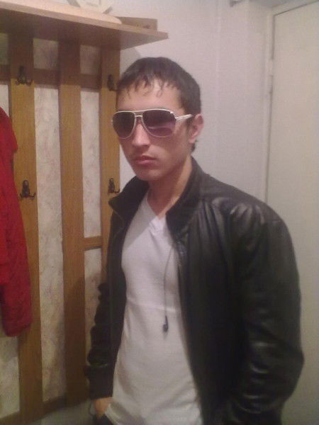 Алмаз Сериков