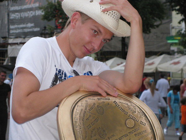 Аркадий Антоненко