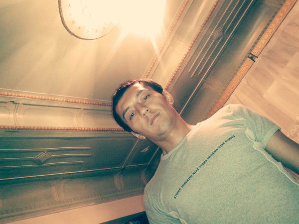 Тимур Ишанханов