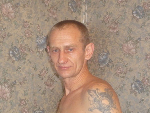 Андрей Голяшов