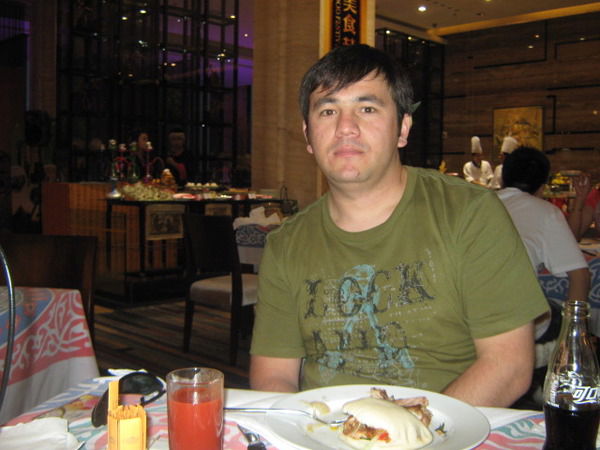 Abdurahmon Nasriddinov