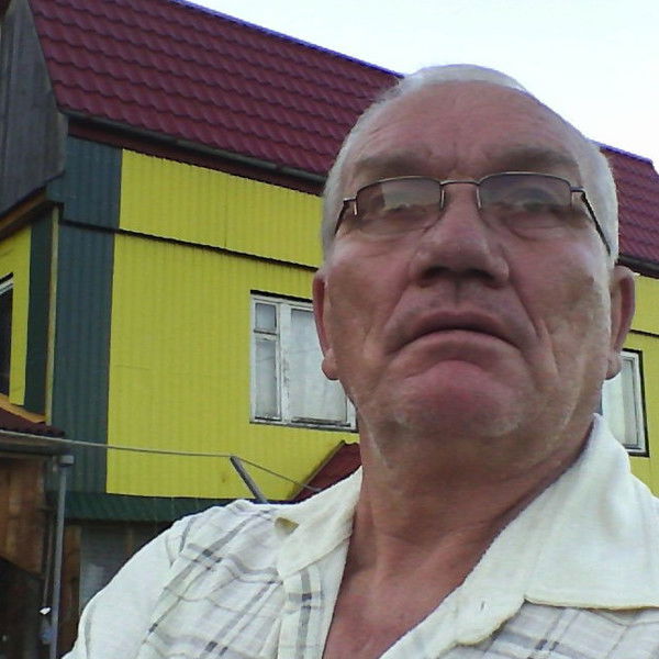 Анатолий Огарков