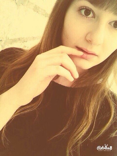 Ксюша Ступакова