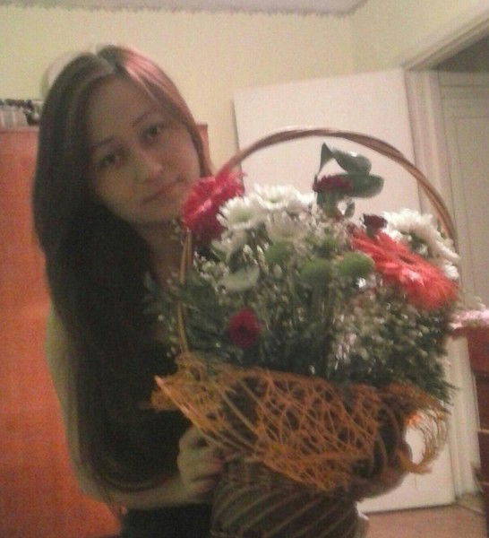 Айнура Канапина