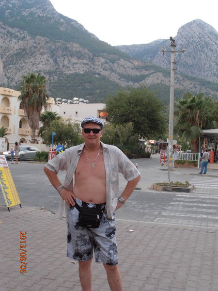 Дмитрий Бухаринов