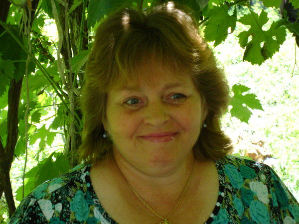 Елена Костина