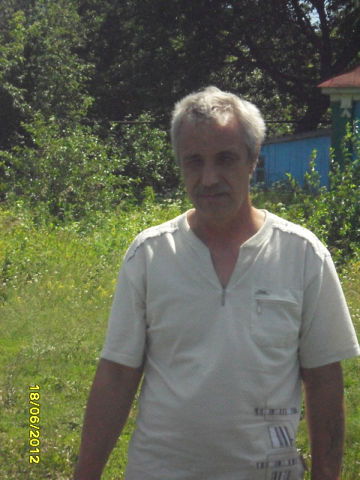 Виктор Сырников