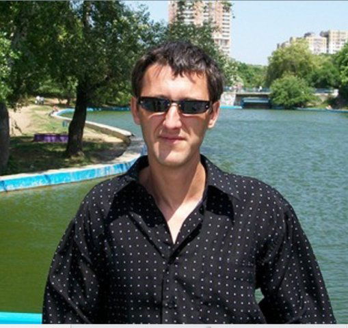 Виталик Канинец