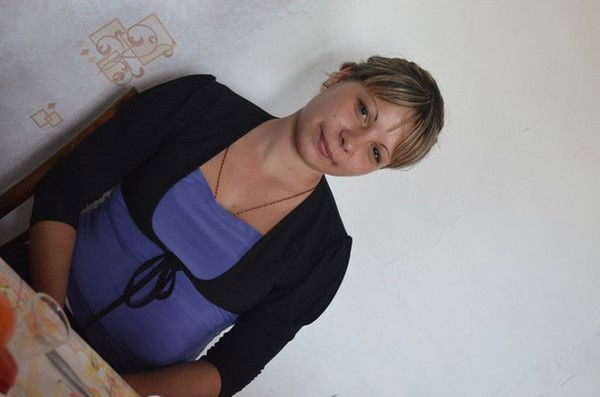 Анюта Костина