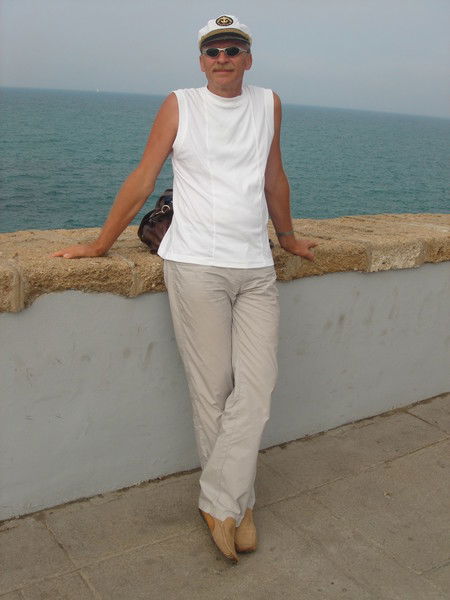 Александр Шерстнев