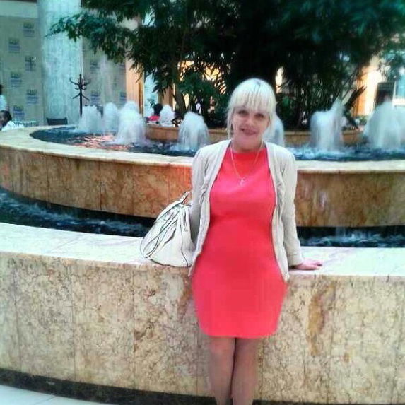 Элла Медина