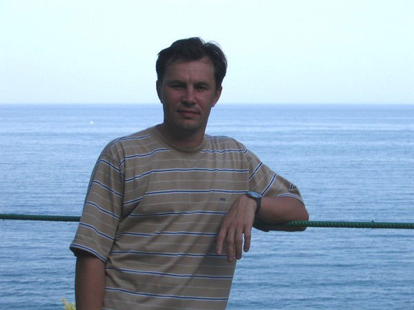 Денис Макеев