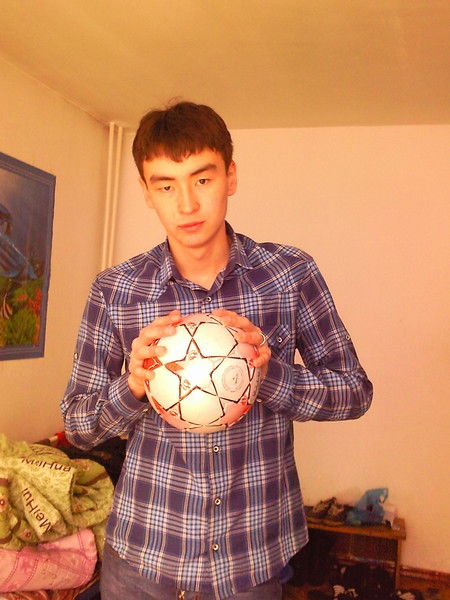 Айдос Садык