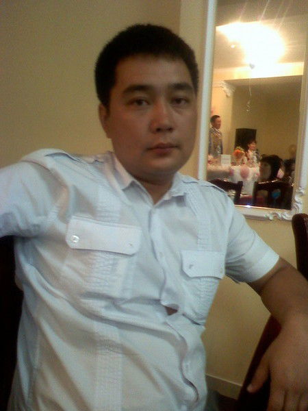 Азамат Анешов