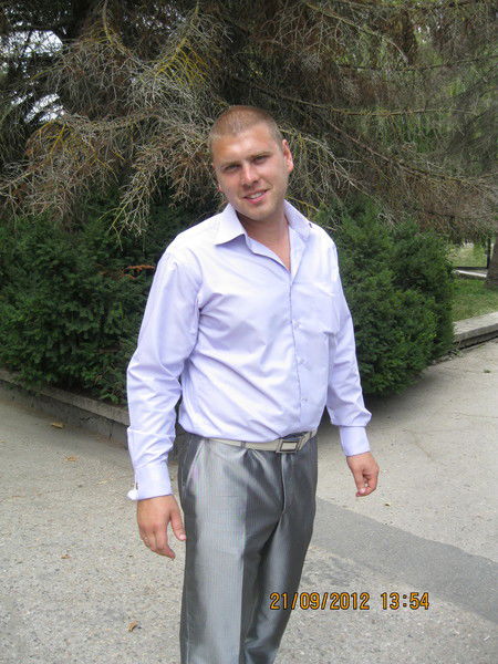 Игорь Белоус