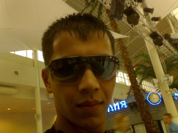 Акмал Абдукаримов