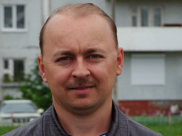 Андрей Попов