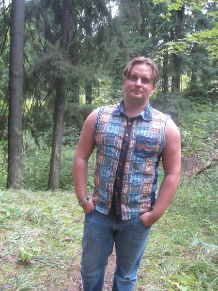 Михаил Оленин