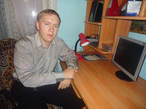 Максим Смоляков