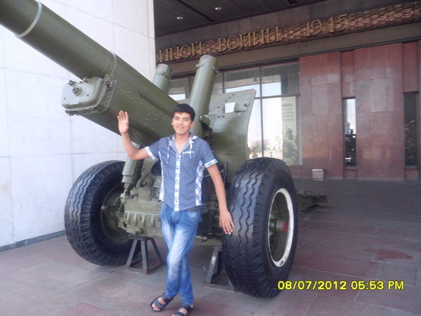 Максуд Нозиров