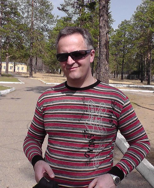 Игорь Леонтьев