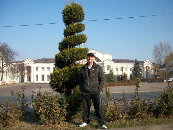 Александр Рождественский