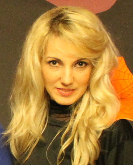 Юлия Вебер Сазонова)