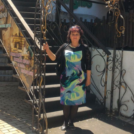 Елена Попова